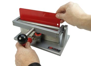 ��ֱ�ȳ��F(xi��n)ƫ�����׌�(d��o)�µĺ��